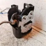 CERRADURA PUERTA DELANTERA DERECHA 116814