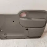 GUARNECIDO PUERTA DELANTERA DERECHA 117639