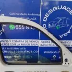 PUERTA DELANTERA DERECHA 117636