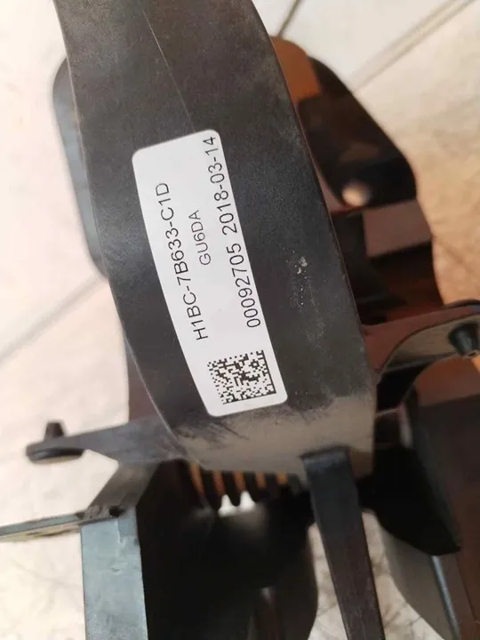 PEDAL EMBRAGUE 117253