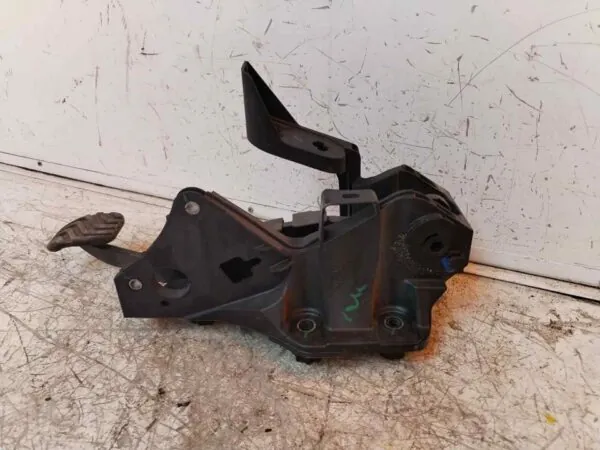 PEDAL FRENO 117421