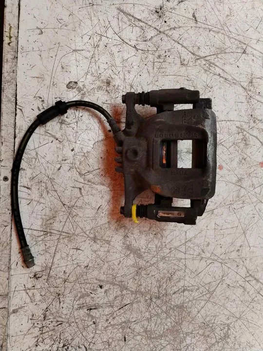 PINZA DE FRENO DELANTERA IZQUIERDA 117537
