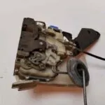 CERRADURA PUERTA DELANTERA DERECHA 117052