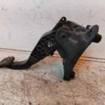 PEDAL EMBRAGUE 117420