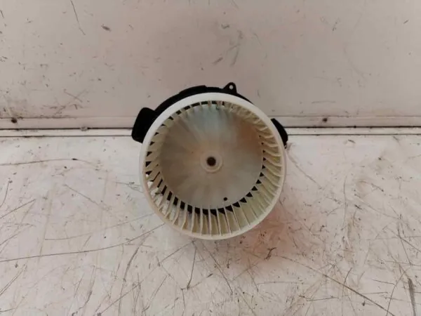 MOTOR CALEFACCION 117709