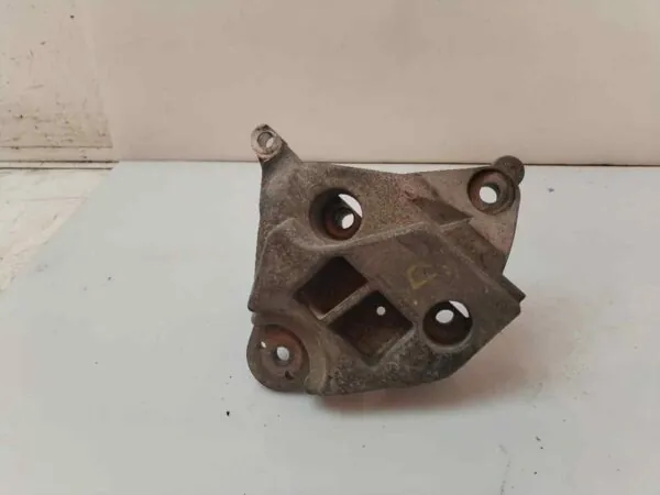 SOPORTE MOTOR 118090