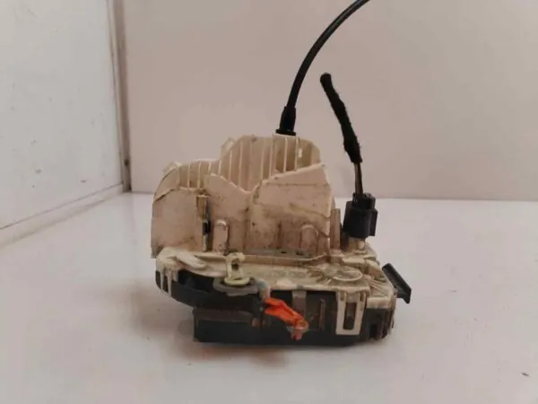 CERRADURA PUERTA DELANTERA IZQUIERDA 118340