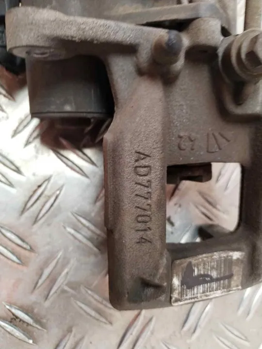PINZA DE FRENO TRASERA IZQUIERDA 118527