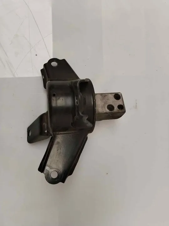 SOPORTE MOTOR 117930