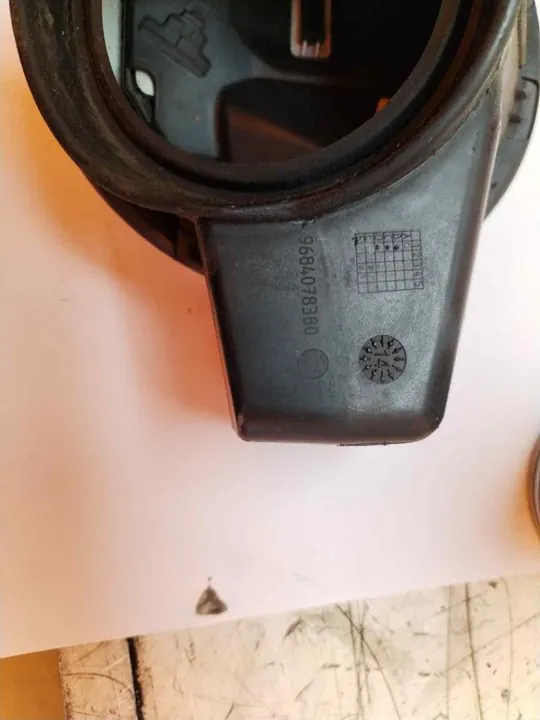 TAPA EXTERIOR COMBUSTIBLE 117815