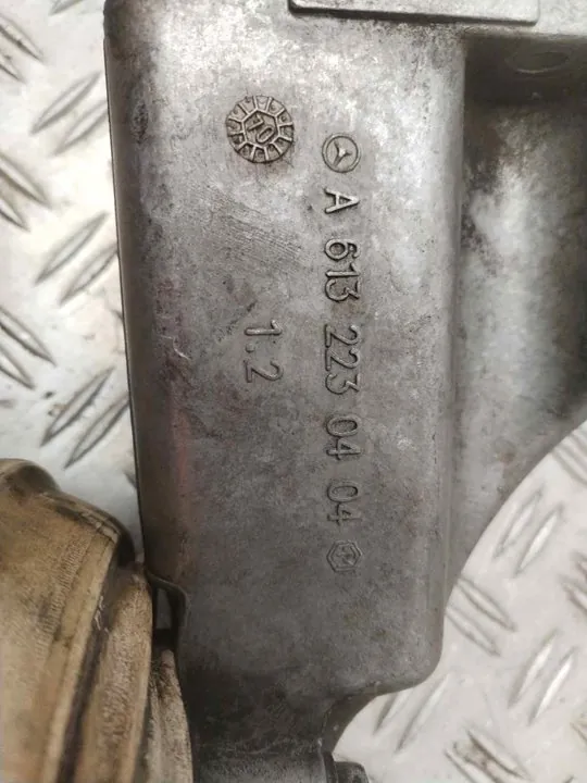 SOPORTE MOTOR IZQUIERDO 119223