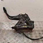 PEDAL EMBRAGUE 119047