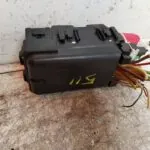 CAJA RELES / FUSIBLES 115084