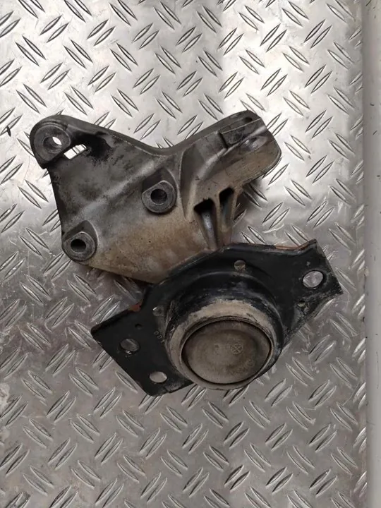SOPORTE MOTOR 118349