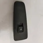 MANDO ELEVALUNAS DELANTERO DERECHO 119504