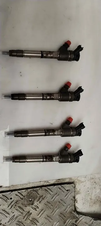 INYECTOR 119988