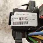 CAJA RELES / FUSIBLES 120237