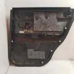 GUARNECIDO PUERTA TRASERA IZQUIERDA 119886