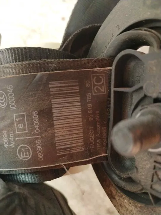 CINTURON SEGURIDAD TRASERO CENTRAL 120433