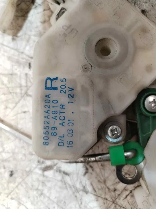 CERRADURA PUERTA DELANTERA DERECHA 121261