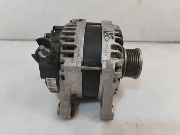 ALTERNADOR 121644