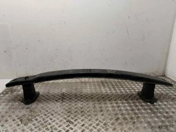 REFUERZO PARAGOLPES DELANTERO 120586