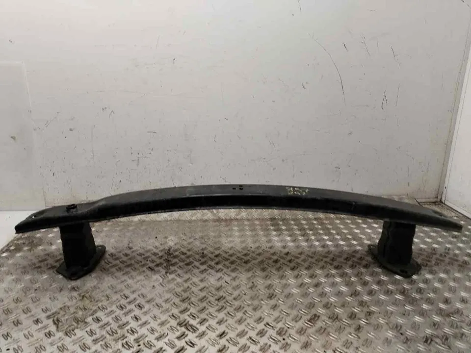 REFUERZO PARAGOLPES DELANTERO 120586