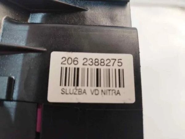 CAJA RELES / FUSIBLES 121425