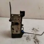 CERRADURA PUERTA DELANTERA IZQUIERDA 121586