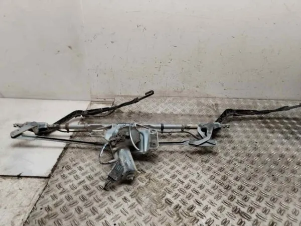 MOTOR LIMPIA DELANTERO 120647