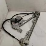 ELEVALUNAS DELANTERO DERECHO 121244