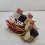 CAJA RELES / FUSIBLES 121489
