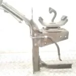 SOPORTE DEL EJE DELANTERO 121598