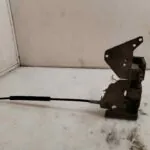 CERRADURA PUERTA DELANTERA IZQUIERDA 121586