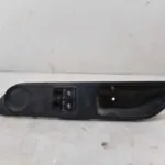 MANDO ELEVALUNAS DELANTERO IZQUIERDO 121050