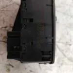 MANDO ELEVALUNAS DELANTERO IZQUIERDO 122031