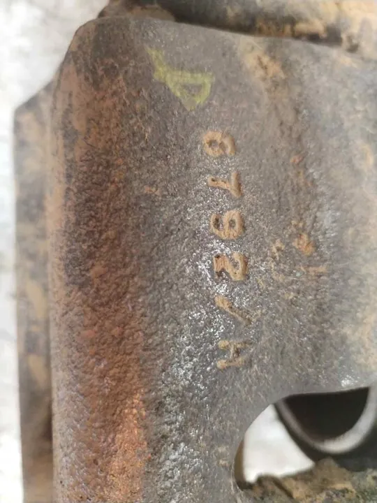 PINZA DE FRENO DELANTERA DERECHA 122228