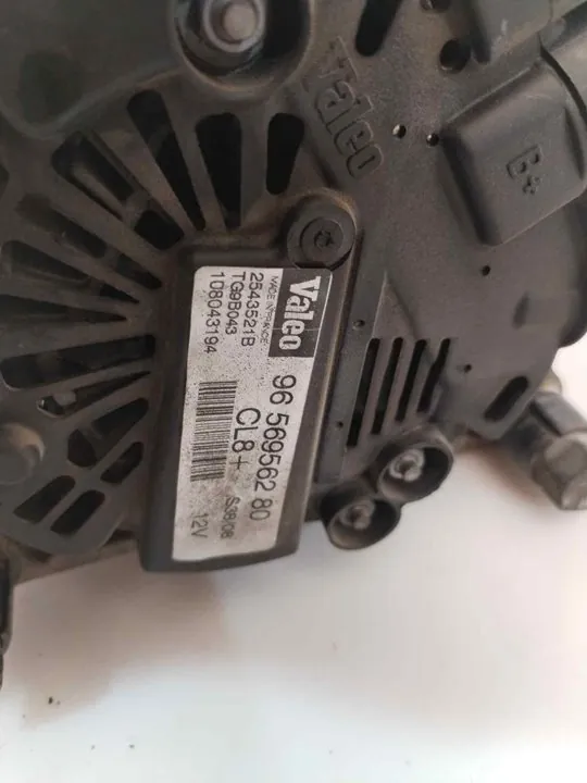 ALTERNADOR 121639