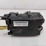 CAJA RELES / FUSIBLES 121544