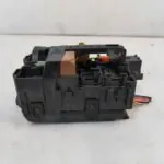 CAJA RELES / FUSIBLES 121544