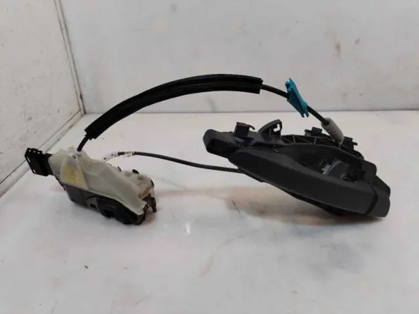 CERRADURA PUERTA DELANTERA DERECHA 121286