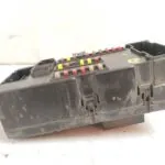 CAJA RELES / FUSIBLES 122551