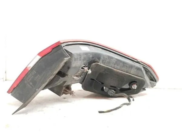 PILOTO TRASERO IZQUIERDO 122684