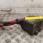 CAJA RELES / FUSIBLES 122652