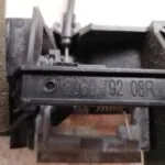CERRADURA PUERTA DELANTERA IZQUIERDA 122886