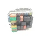 CAJA RELES / FUSIBLES 122398