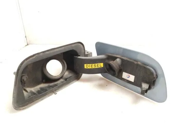 TAPA EXTERIOR COMBUSTIBLE 124095