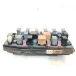 CAJA RELES / FUSIBLES 123059