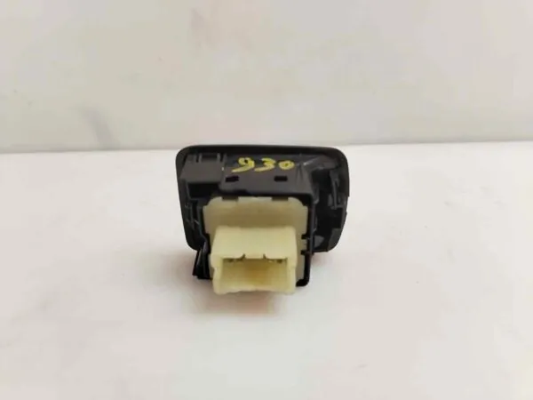 MANDO ELEVALUNAS DELANTERO IZQUIERDO 123670