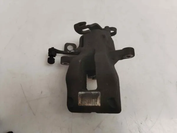 PINZA DE FRENO TRASERA IZQUIERDA 123166
